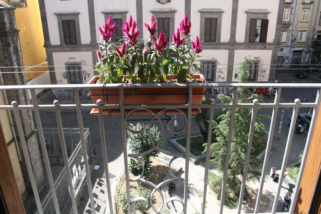 Apartment 25 Neapel Zimmer foto